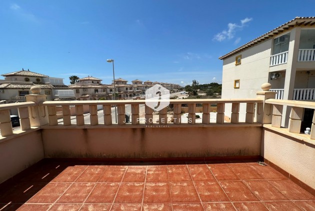 Resale - Chalet -
Orihuela Costa - Montezenia
