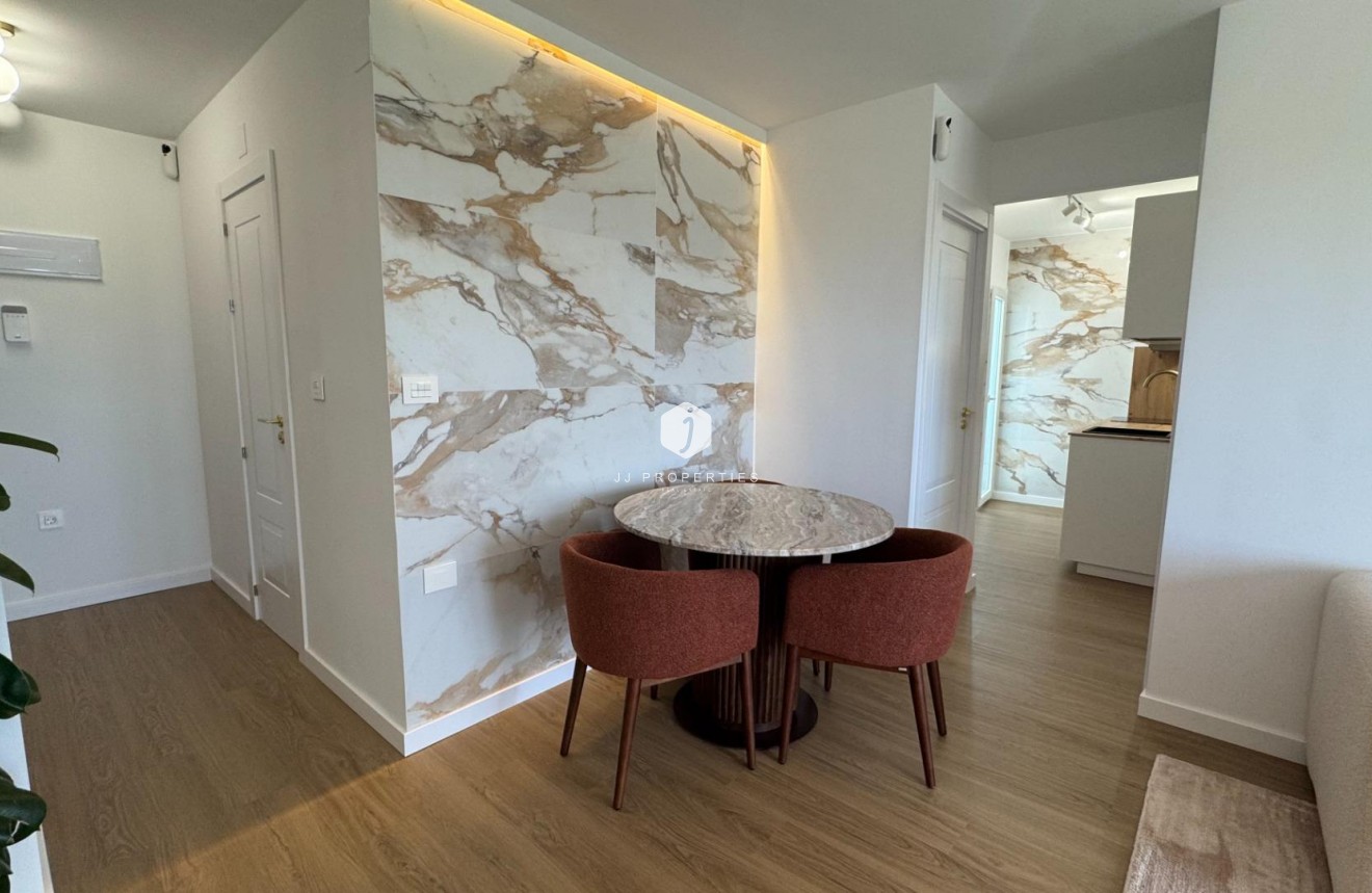 Resale - Penthouse -
Torrevieja - Punta prima