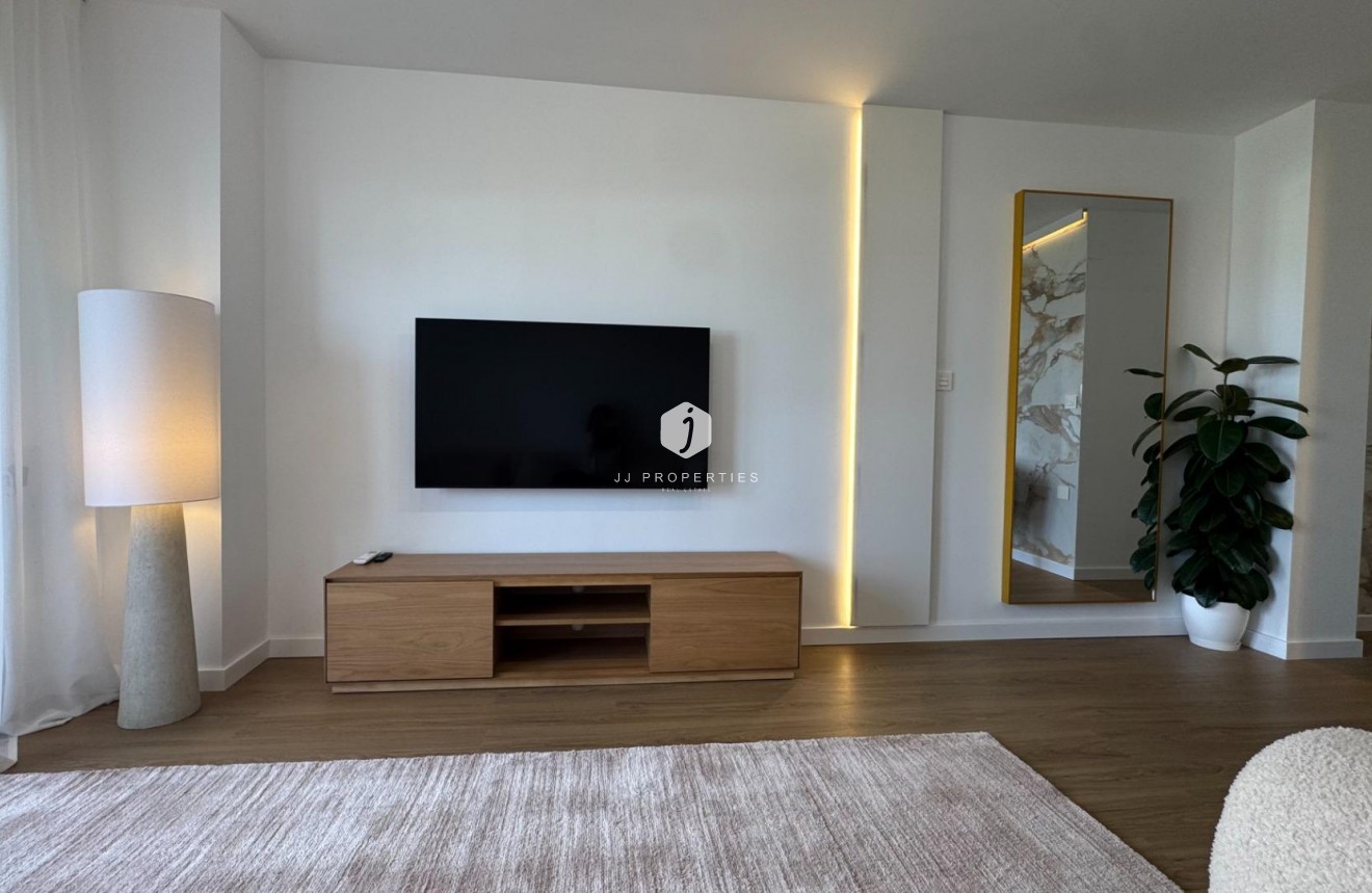 Resale - Penthouse -
Torrevieja - Punta prima