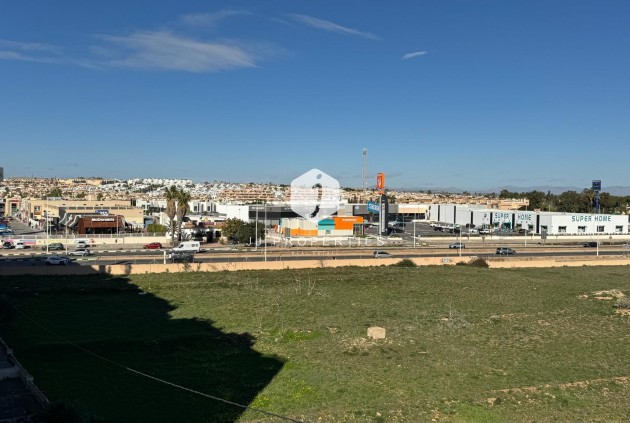 Resale - Penthouse -
Torrevieja - Punta prima