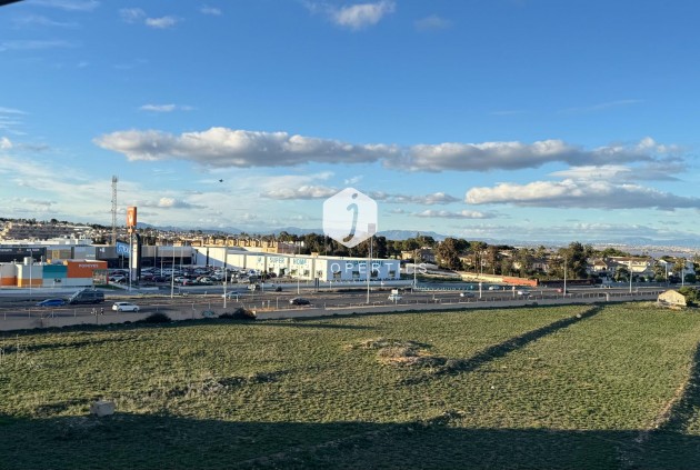 Resale - Penthouse -
Torrevieja - Punta prima