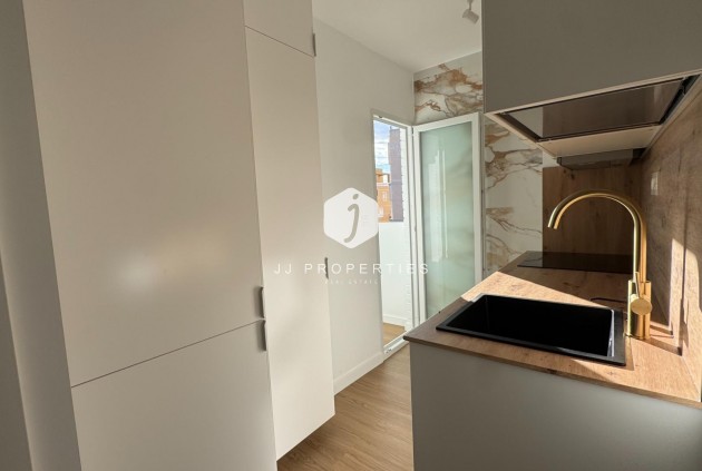 Resale - Penthouse -
Torrevieja - Punta prima