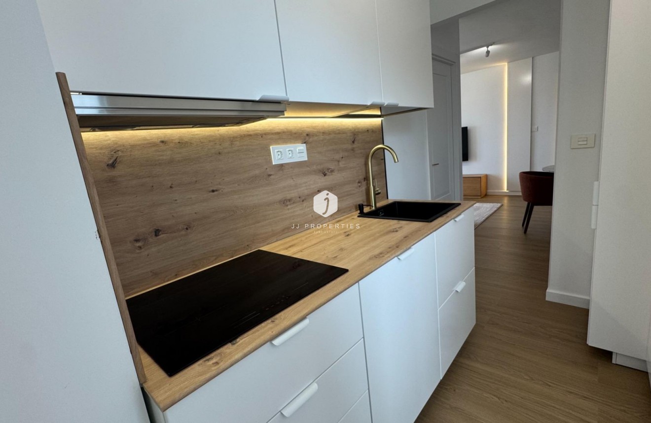 Resale - Penthouse -
Torrevieja - Punta prima