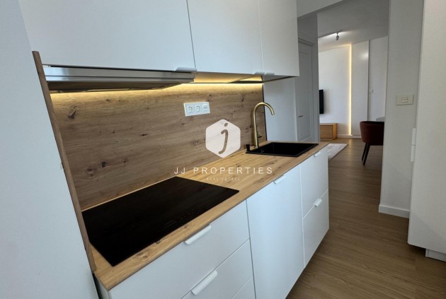 Resale - Penthouse -
Torrevieja - Punta prima