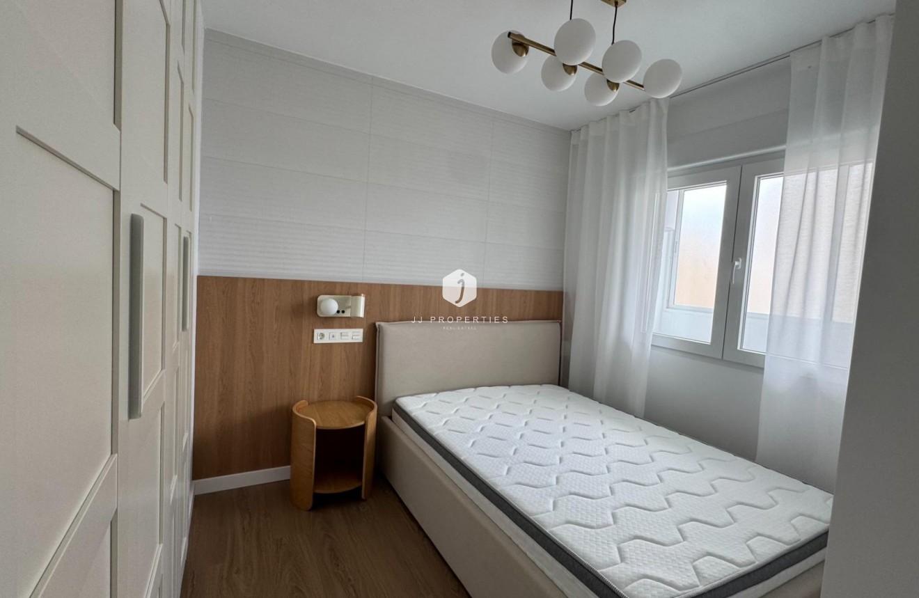 Resale - Penthouse -
Torrevieja - Punta prima