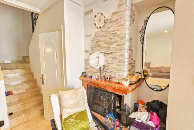 Resale - Chalet -
Orihuela Costa - PAU 8