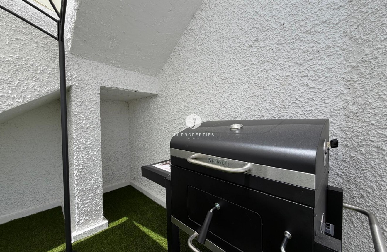 Resale - Bungalow -
Torrevieja - El Limonar