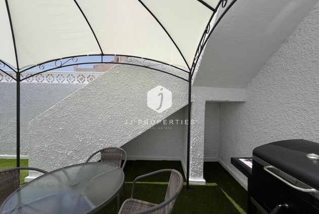 Resale - Bungalow -
Torrevieja - El Limonar