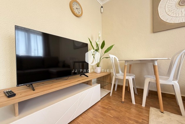 Resale - Bungalow -
Torrevieja - El Limonar