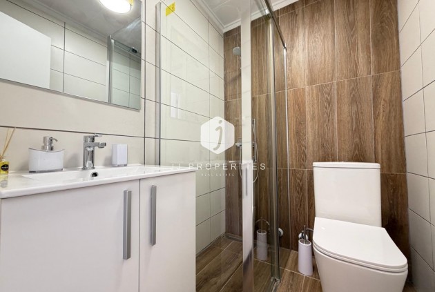 Resale - Bungalow -
Torrevieja - El Limonar