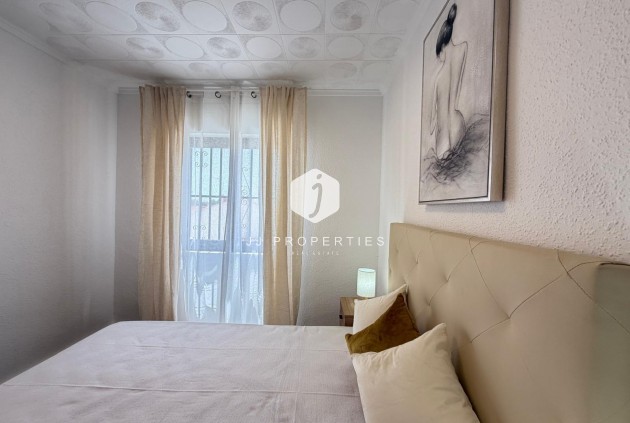 Resale - Bungalow -
Torrevieja - El Limonar
