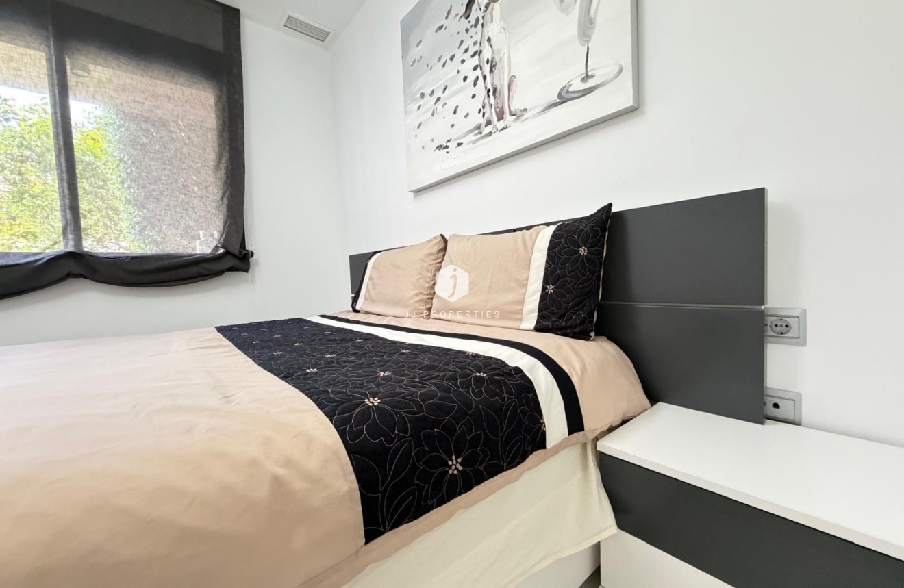 Resale - Apartment / flat -
Orihuela Costa - Altos De Campoamor