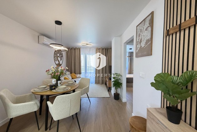 Resale - Apartment / flat -
Torrevieja - Nueva Torrevieja