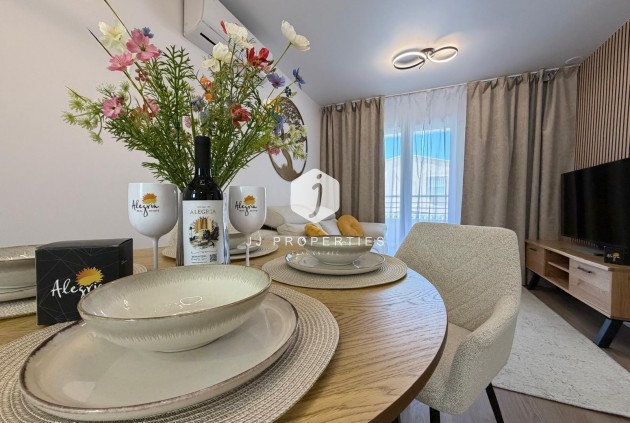 Resale - Apartment / flat -
Torrevieja - Nueva Torrevieja