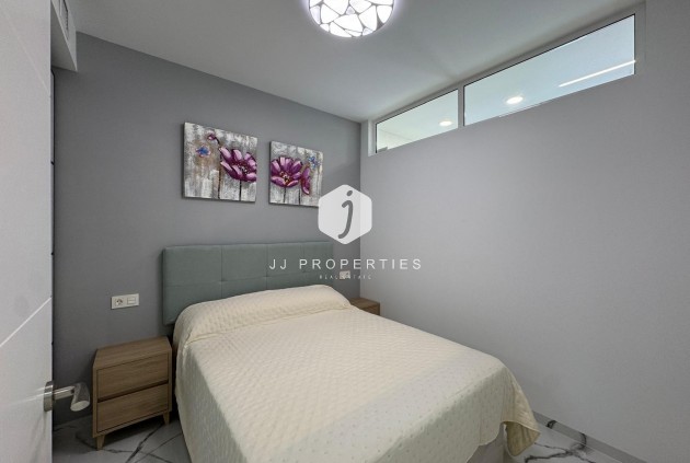 Resale - Apartment / flat -
Torrevieja - Estacion de autobuses