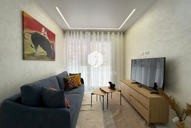 Resale - Apartment / flat -
Torrevieja - Estacion de autobuses