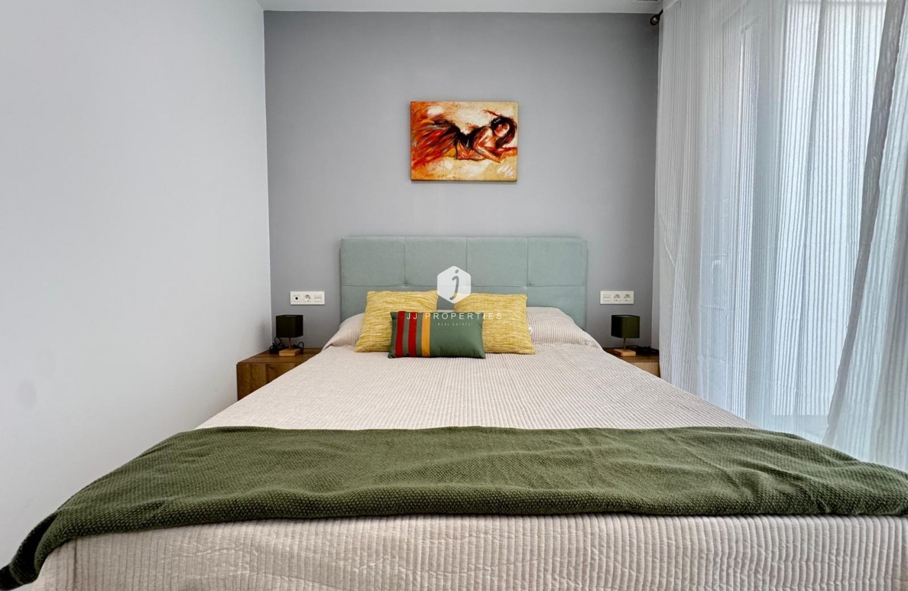 Resale - Apartment / flat -
Torrevieja - Estacion de autobuses