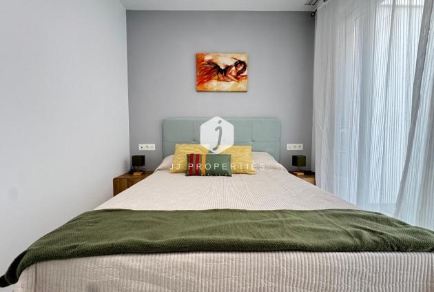 Resale - Apartment / flat -
Torrevieja - Estacion de autobuses