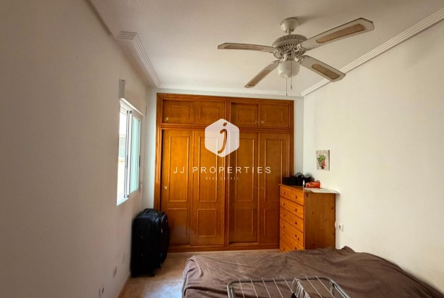 Resale - Apartment / flat -
Torrevieja - PARQUE DE LAS NACIONES