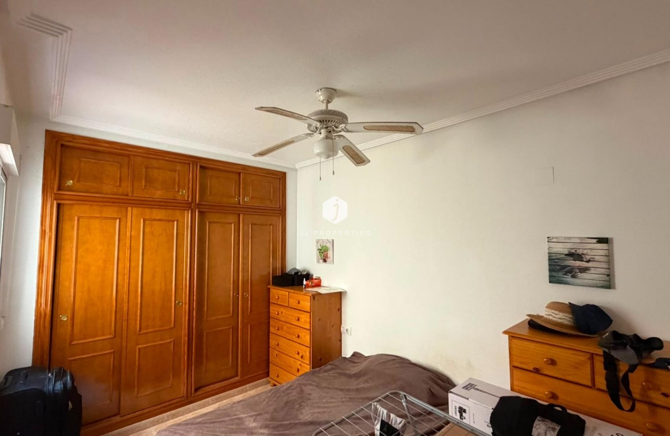 Resale - Apartment / flat -
Torrevieja - PARQUE DE LAS NACIONES