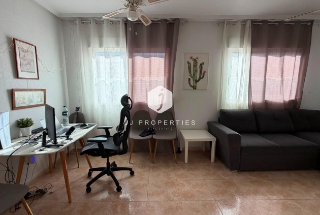 Resale - Apartment / flat -
Torrevieja - PARQUE DE LAS NACIONES