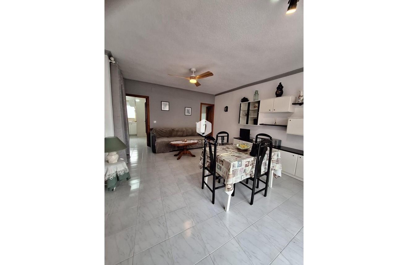 Resale - Penthouse -
Torrevieja - Playa del Cura