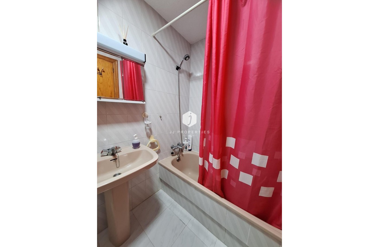 Resale - Penthouse -
Torrevieja - Playa del Cura