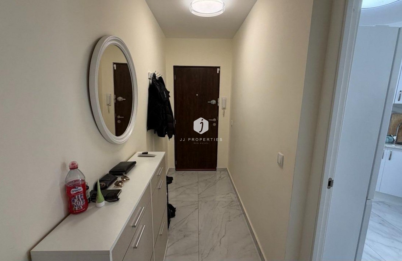 D'occasion - Appartement -
Torrevieja - Curva Del Palangre