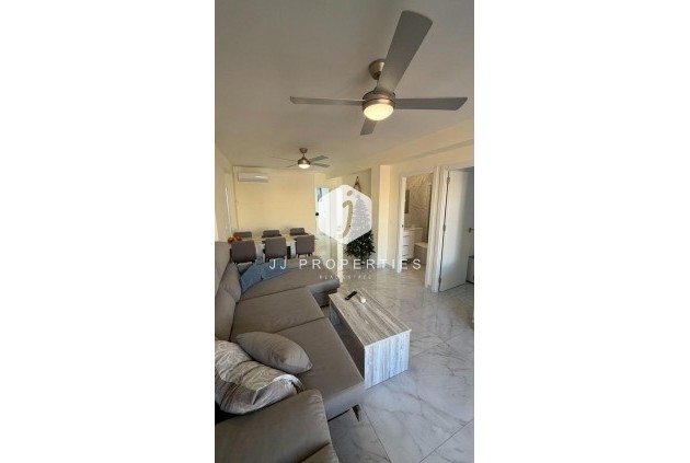 D'occasion - Appartement -
Torrevieja - Curva Del Palangre