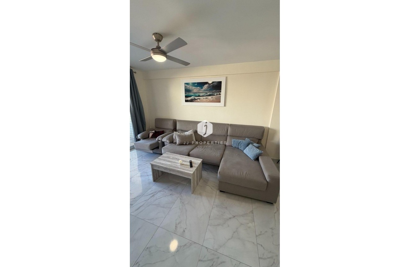 D'occasion - Appartement -
Torrevieja - Curva Del Palangre
