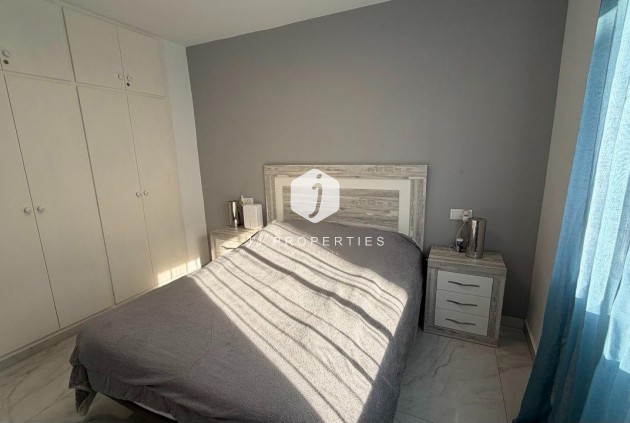 D'occasion - Appartement -
Torrevieja - Curva Del Palangre
