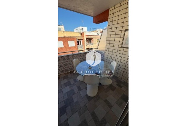 D'occasion - Appartement -
Torrevieja - Curva Del Palangre