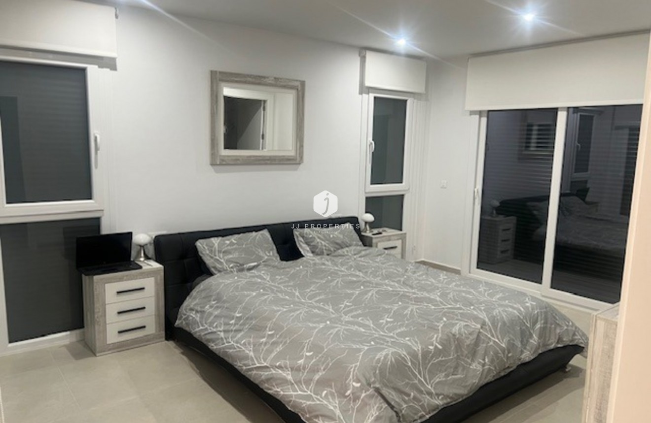 Resale - Villa -
Los Montesinos - Costa Blanca