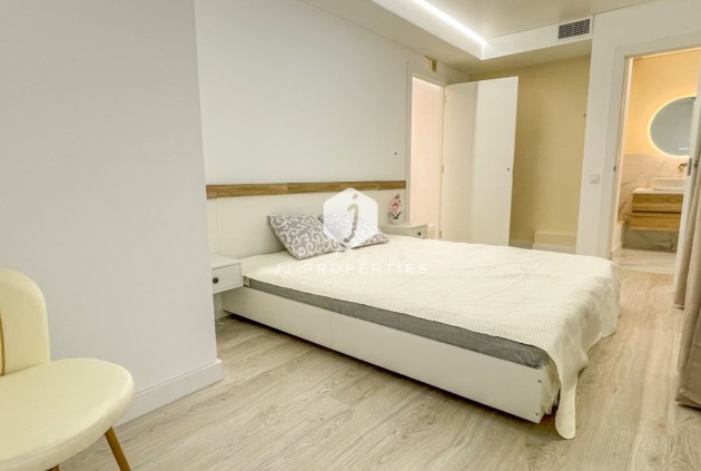 D'occasion - Appartement -
Torrevieja - Costa Blanca