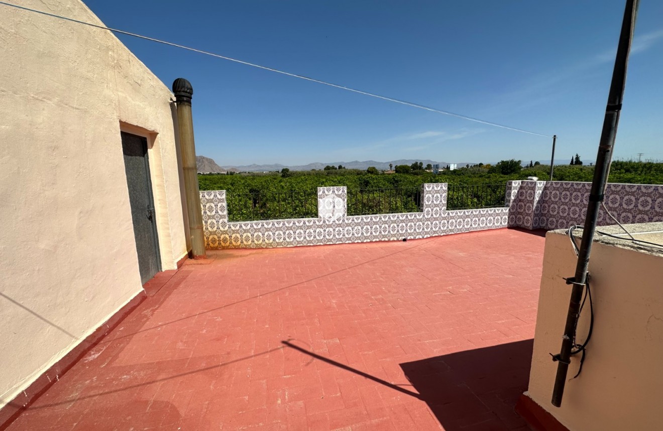 D'occasion - Chalet -
Benejúzar - Inland