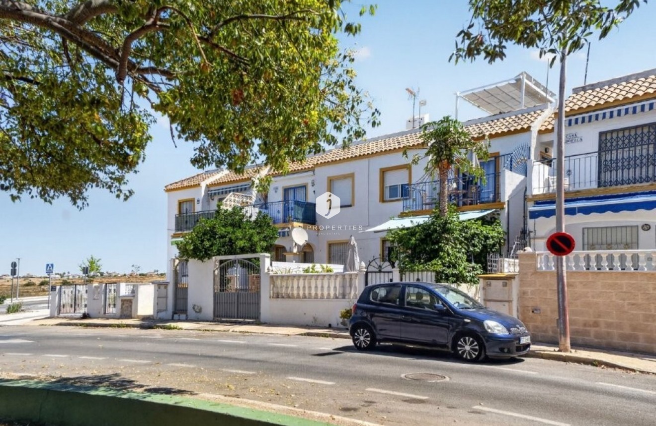 D'occasion - Attique -
Torrevieja - Jardin del Mar