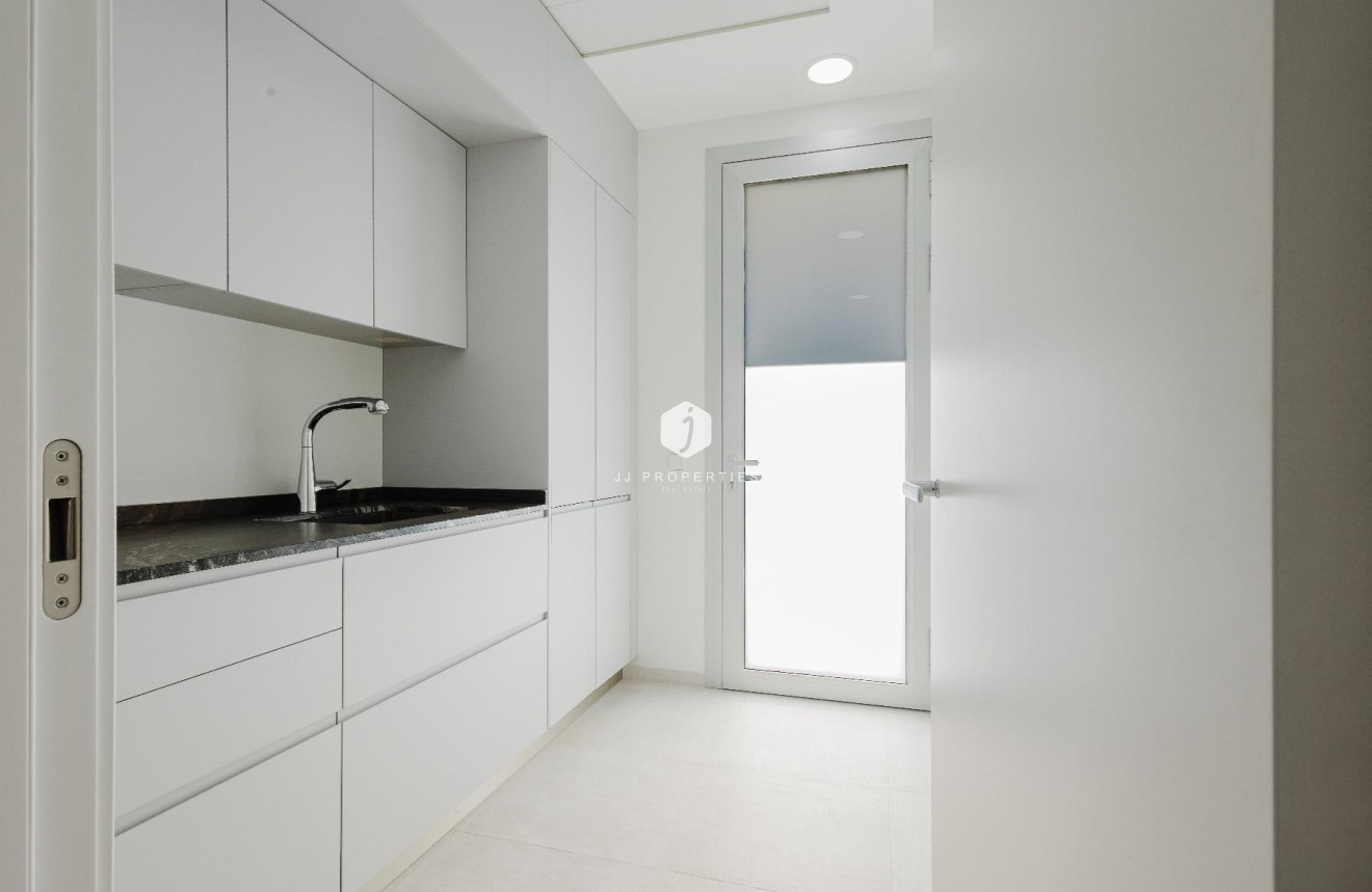 Aus zweiter Hand - Villa -
Orihuela Costa - Costa Blanca