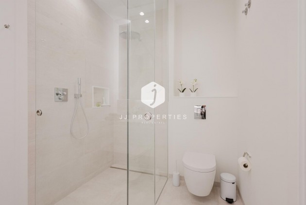 Aus zweiter Hand - Villa -
Orihuela Costa - Costa Blanca