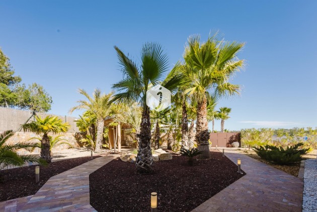 Aus zweiter Hand - Villa -
Orihuela Costa - Costa Blanca