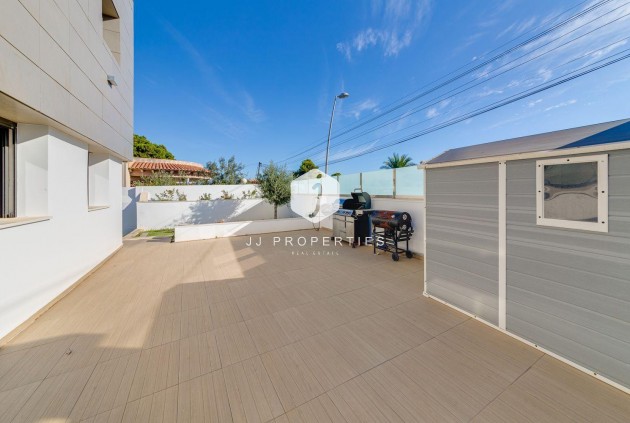 Tweedehands - Villa -
Torrevieja - Costa Blanca