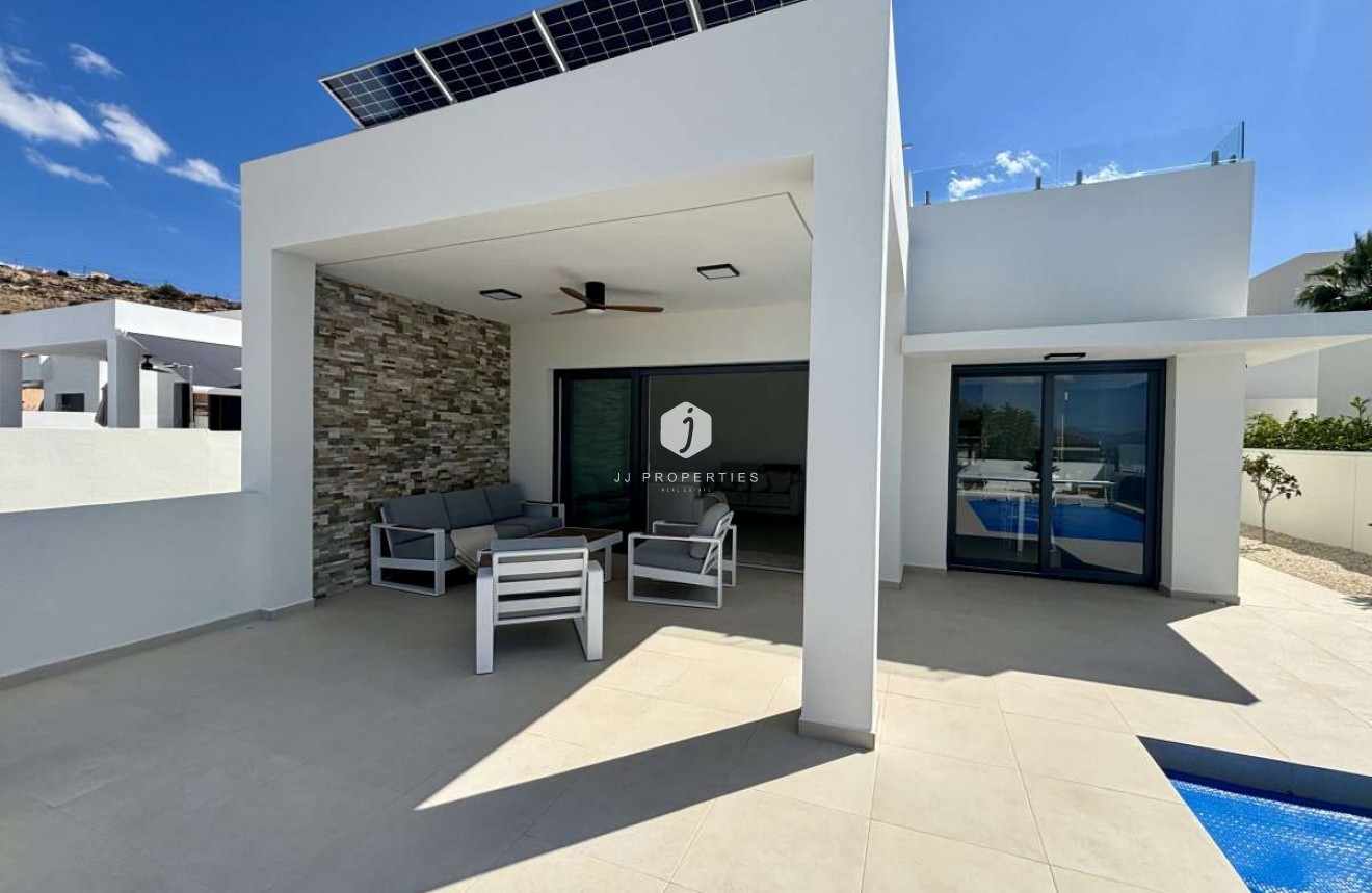 D'occasion - Villa -
Ciudad Quesada - Costa Blanca
