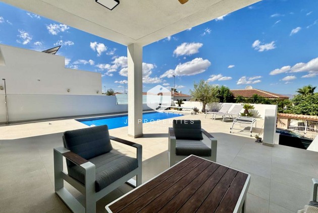 D'occasion - Villa -
Ciudad Quesada - Costa Blanca