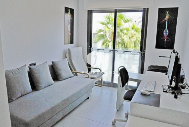 D'occasion - Attique -
Guardamar del Segura - Costa Blanca