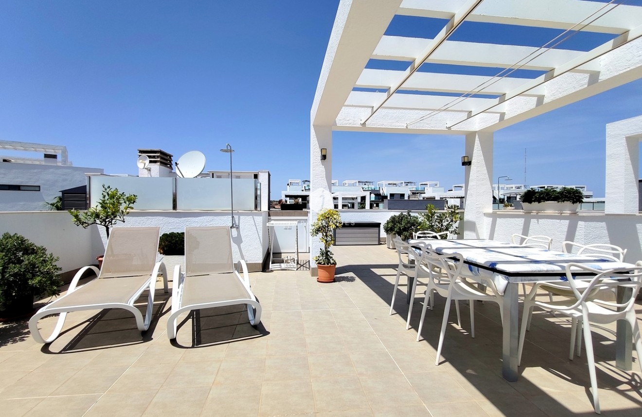 D'occasion - Attique -
Guardamar del Segura - Costa Blanca