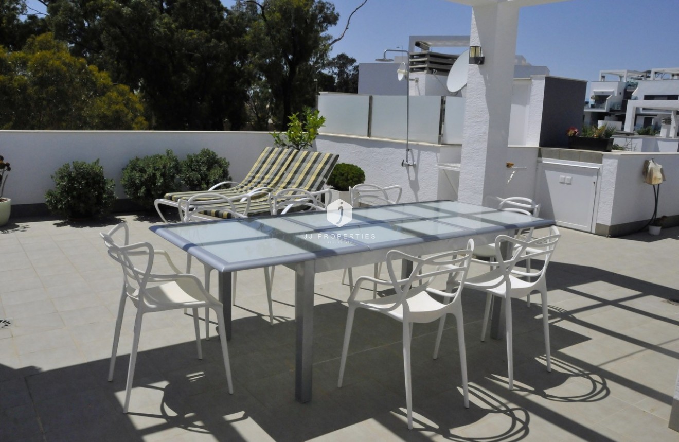 D'occasion - Attique -
Guardamar del Segura - Costa Blanca