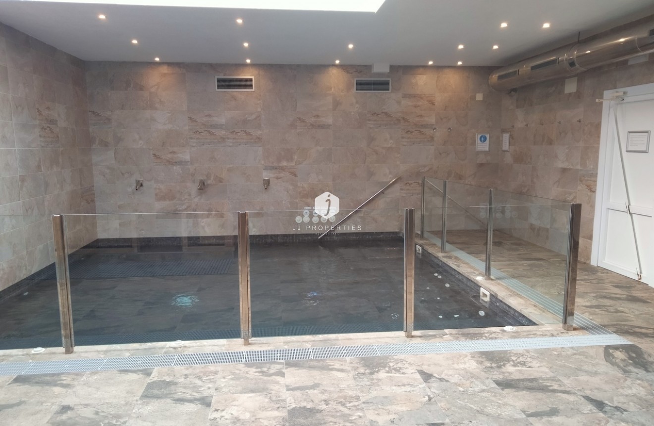 D'occasion - Attique -
Guardamar del Segura - Costa Blanca
