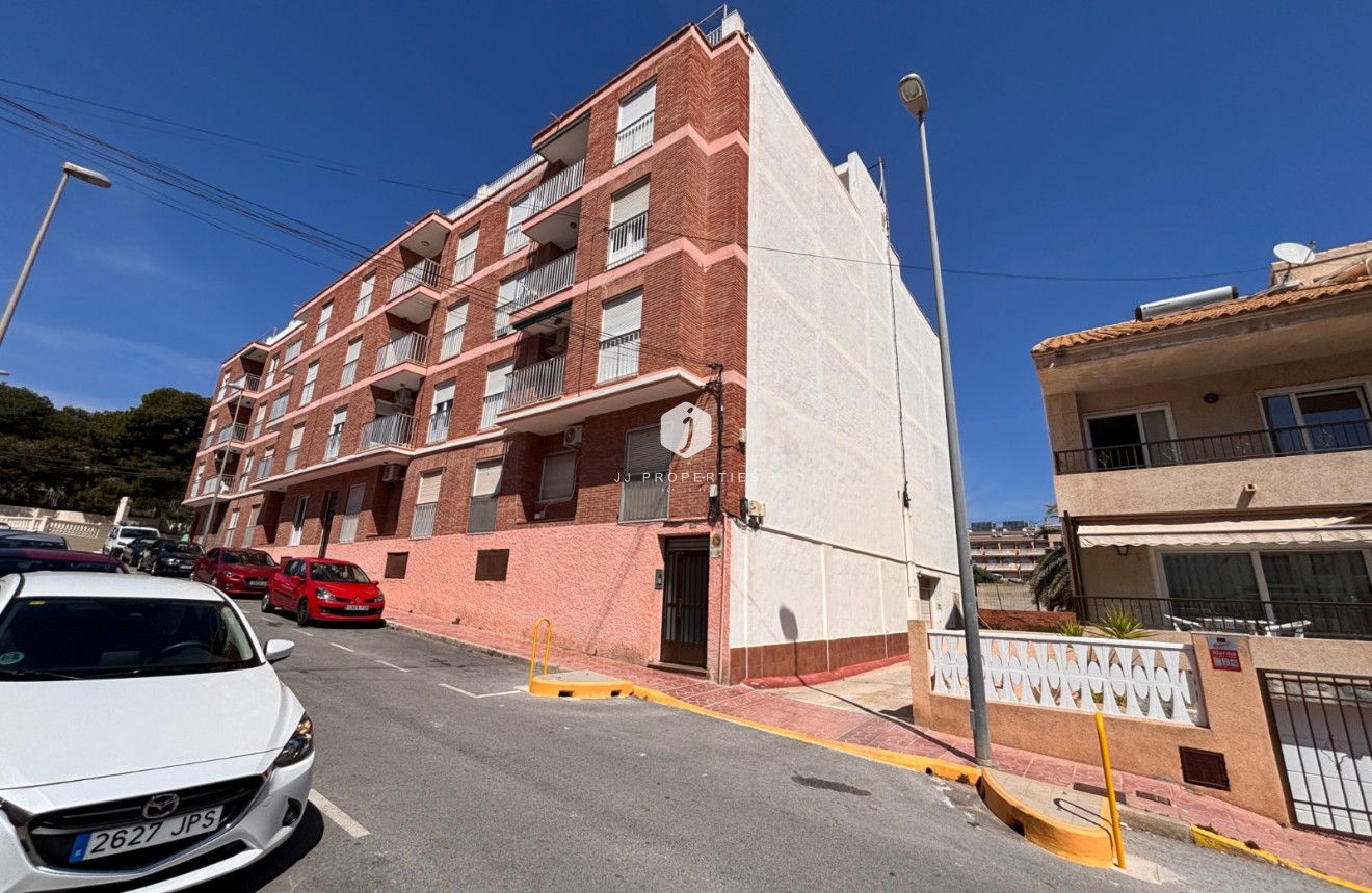 Z drugiej ręki - Mieszkanie w bloku -
Guardamar del Segura - Costa Blanca