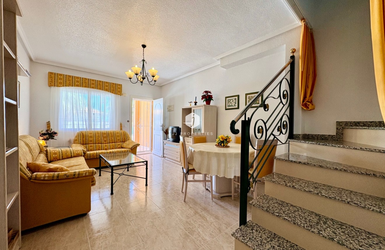 D'occasion - Chalet -
Rojales - Inland