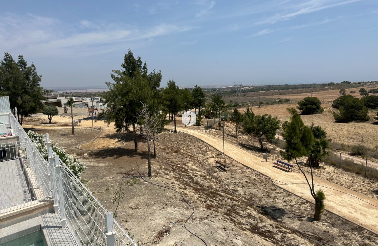 D'occasion - Villa -
San Miguel de Salinas - Inland