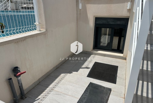 D'occasion - Villa -
San Miguel de Salinas - Inland